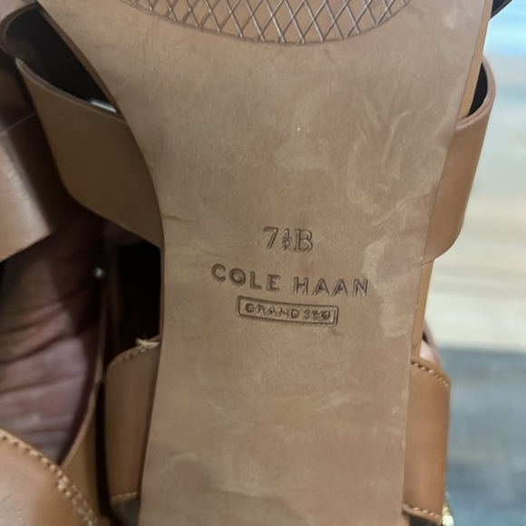 Cole Haan Women's Jamie Sandal Brown Sz 7 1/2 B Side Buckle Summer Casual Chic - Picture 9 of 12